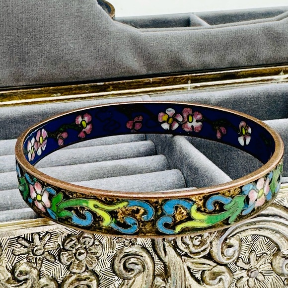 Vintage Champleve Enamel Floral Bangle Bracelet - Picture 12 of 15